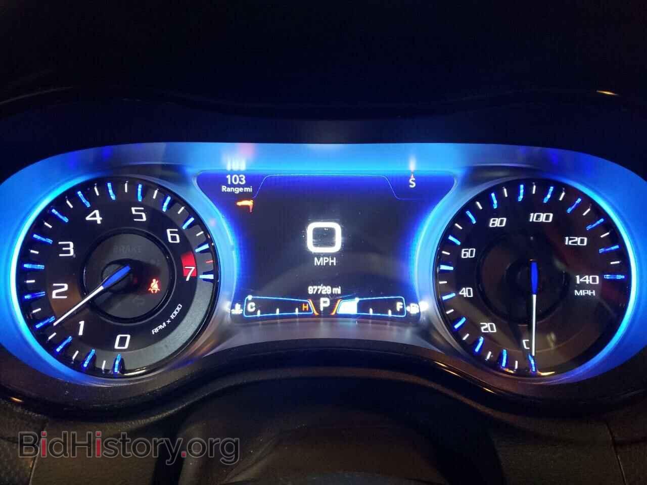 2016 CHRYSLER 300 - VIN: 2C3CCAGG0GH283068 - Фото 9