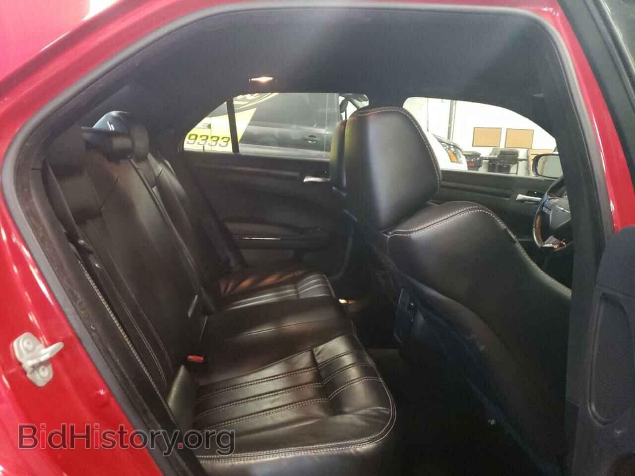 2016 CHRYSLER 300 - VIN: 2C3CCAGG0GH283068 - Фото 10