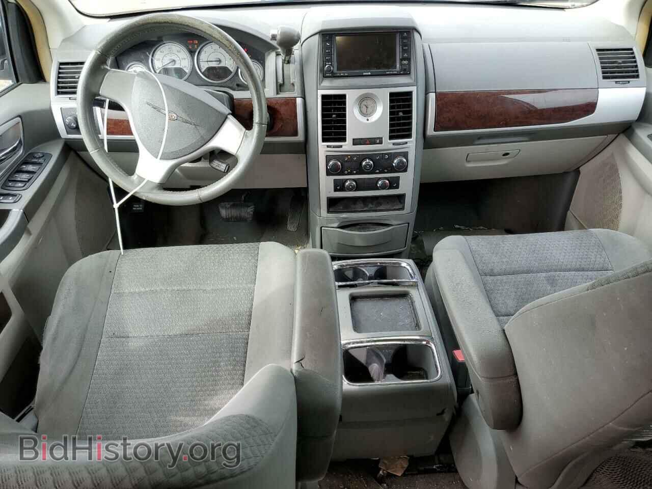 2010 CHRYSLER MINIVAN - VIN: 2A4RR5D13AR300436 - Фото 8