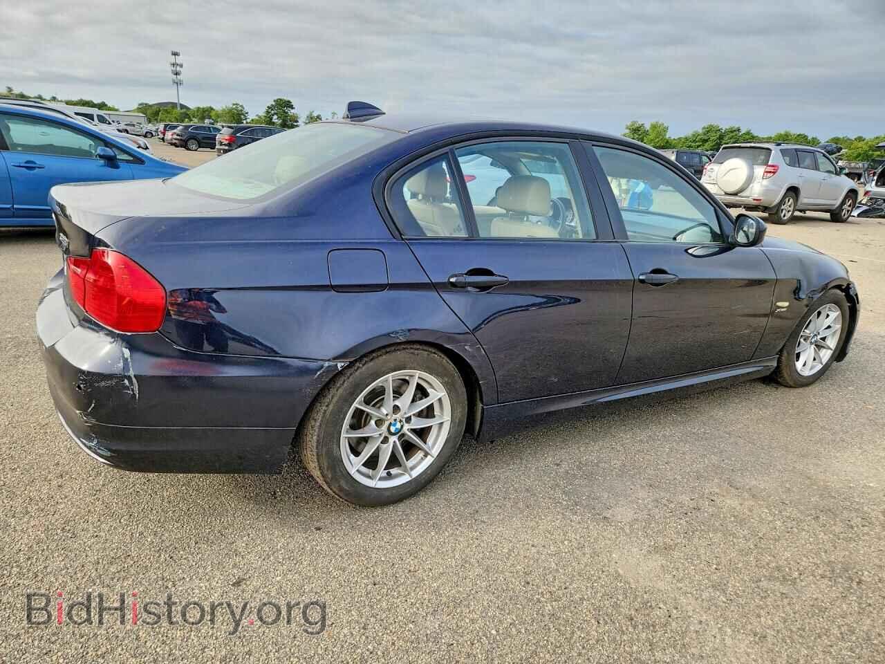 2010 BMW 3 SERIES - VIN: WBAPK5C58AA653634 - Photo 3