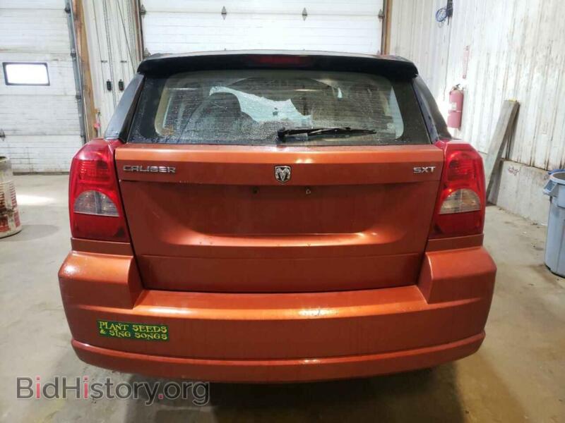 2007 Dodge CALIBER (VIN 1B3HB48B87D558600) — фото 6 из 12