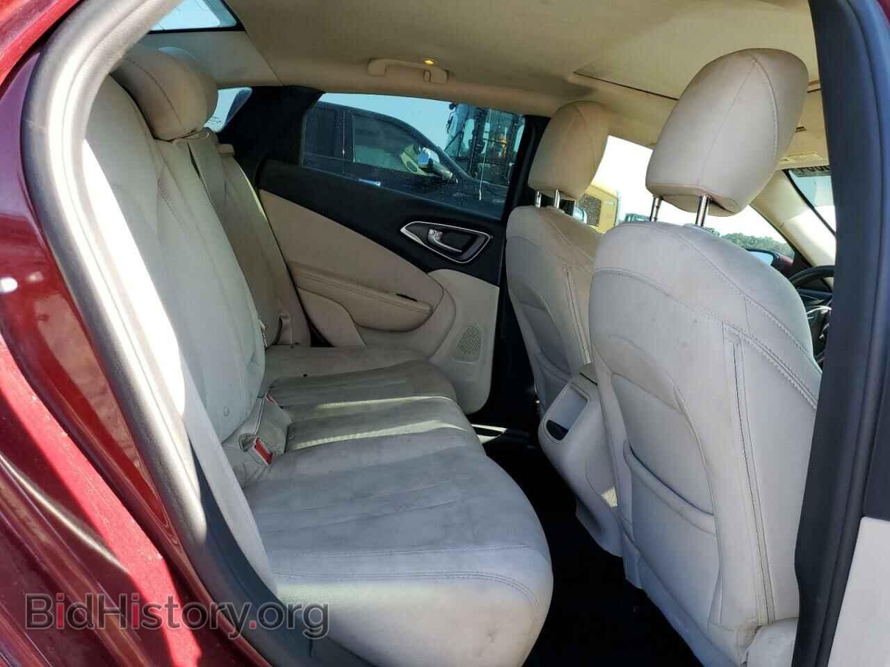 2016 CHRYSLER 200 - VIN: 1C3CCCAG7GN149637 - Фото 10