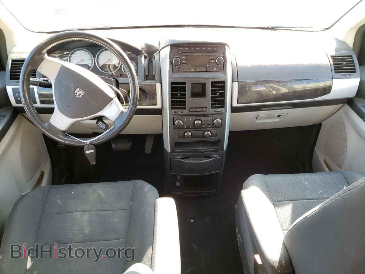 2010 DODGE CARAVAN - VIN: 2D4RN5DX2AR483935 - Фото 8