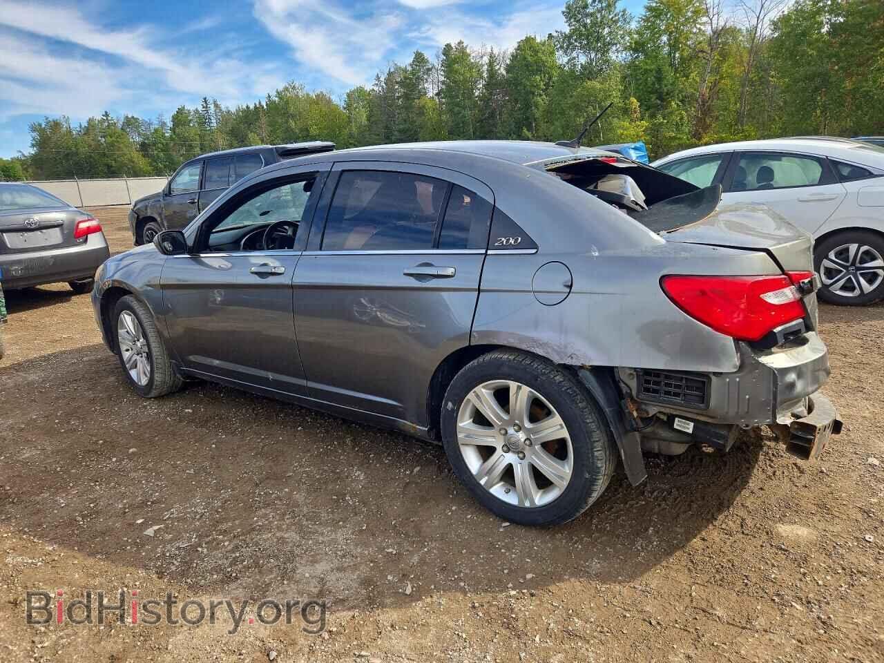 2013 CHRYSLER 200 - VIN: 1C3CCBBB7DN605905 - Фото 2