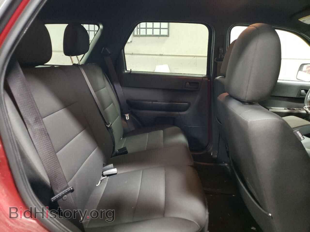 2011 FORD ESCAPE - VIN: 1FMCU0DG2BKC02687 - Фото 10