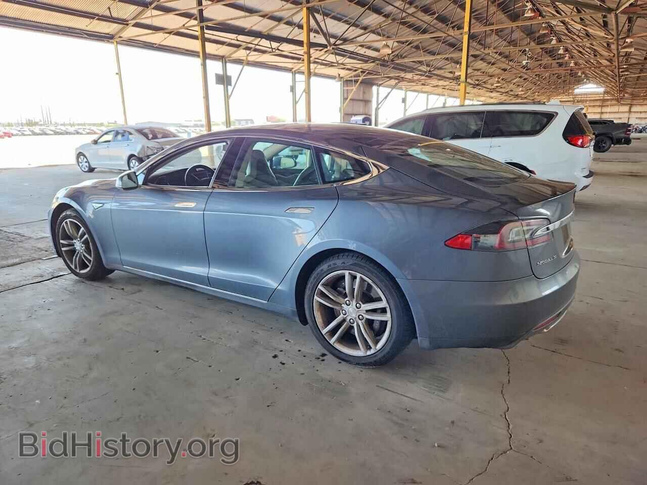 2013 TESLA MODEL S - VIN: 5YJSA1CNXDFP27222 - Photo 2