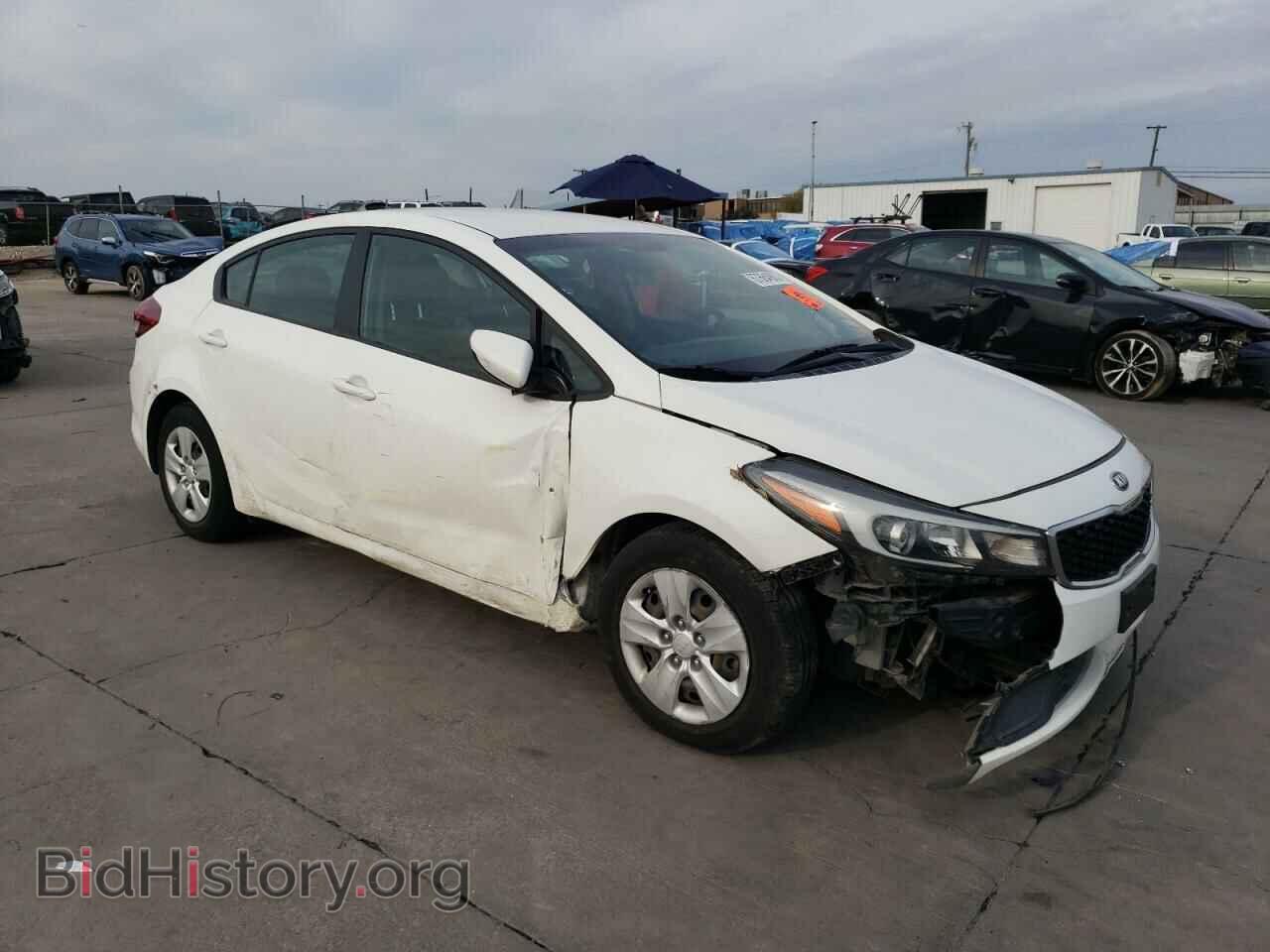 2017 KIA FORTE - VIN: 3KPFK4A79HE013663 - Фото 4