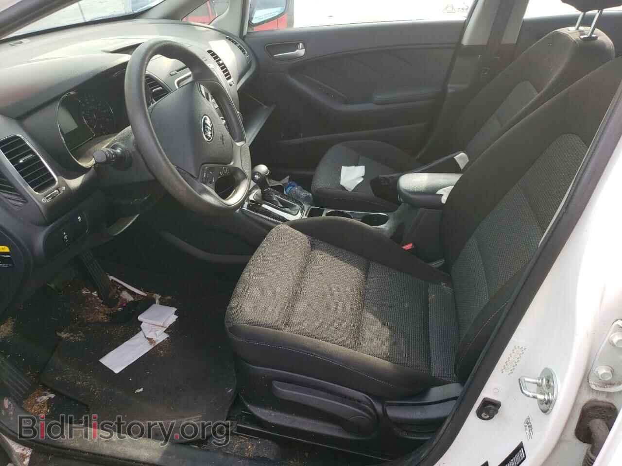 2017 KIA FORTE - VIN: 3KPFK4A79HE013663 - Фото 7