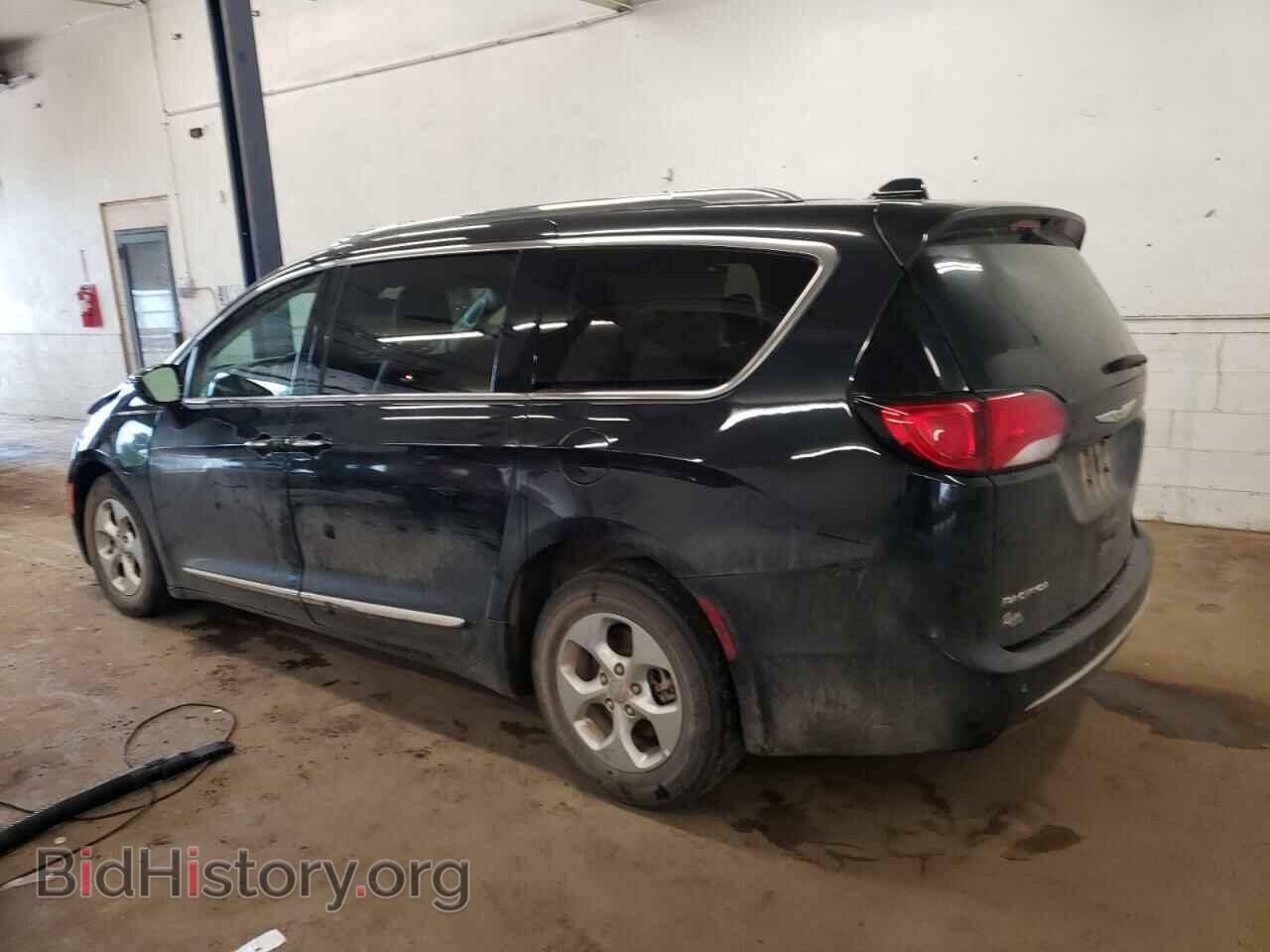 2017 CHRYSLER PACIFICA - VIN: 2C4RC1EG4HR822103 - Фото 2