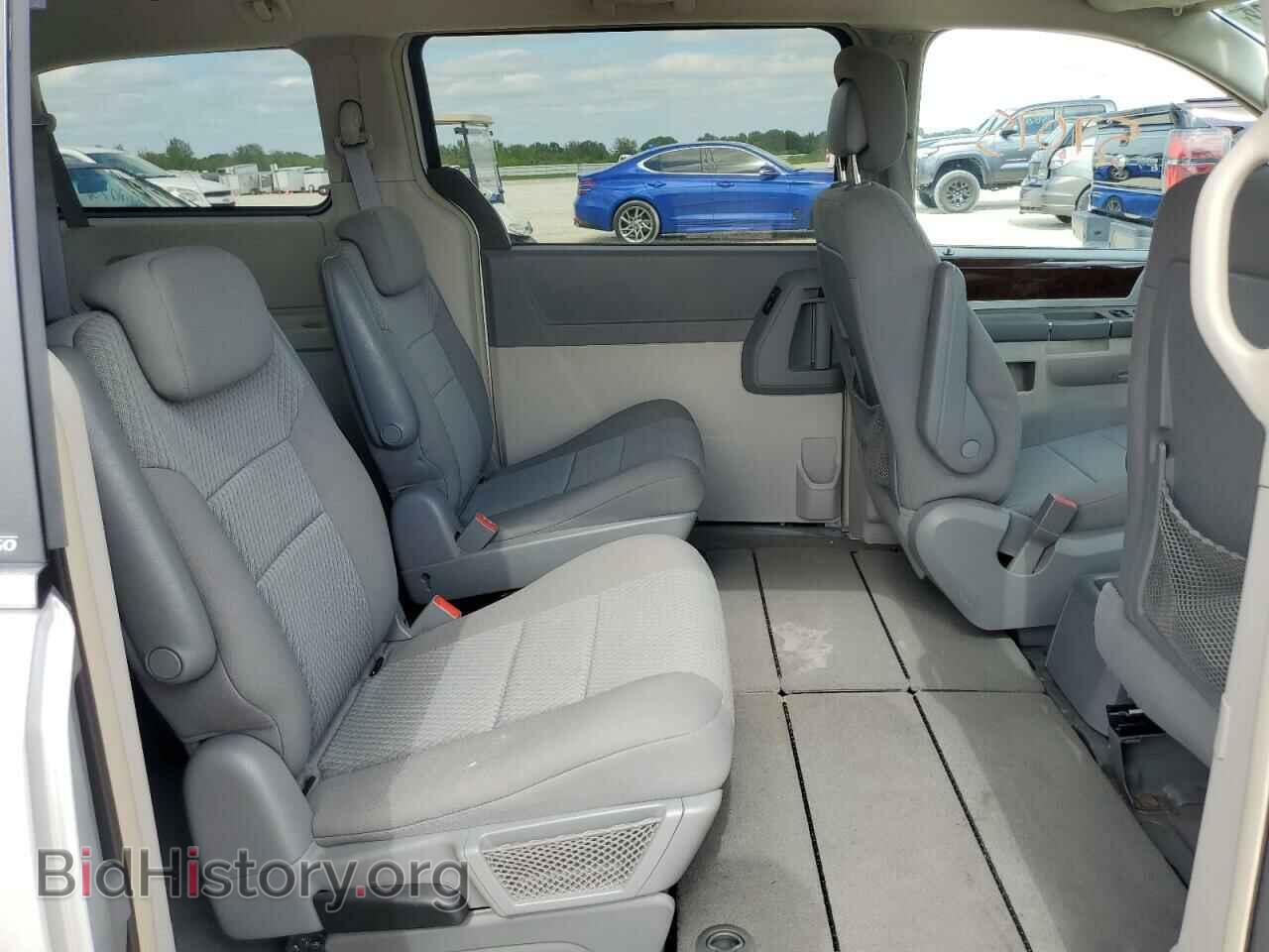 2010 CHRYSLER MINIVAN - VIN: 2A4RR5D12AR366184 - Фото 6
