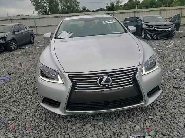 2015 LEXUS LS460 - VIN: JTHGL5EFXF5053802 - Photo 13