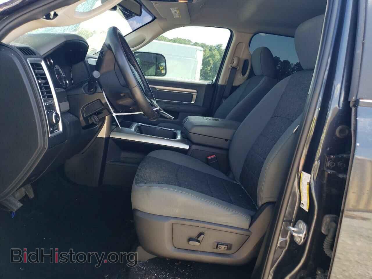 2018 RAM All Models - VIN: 3C6UR5DL5JG237404 - Photo 7