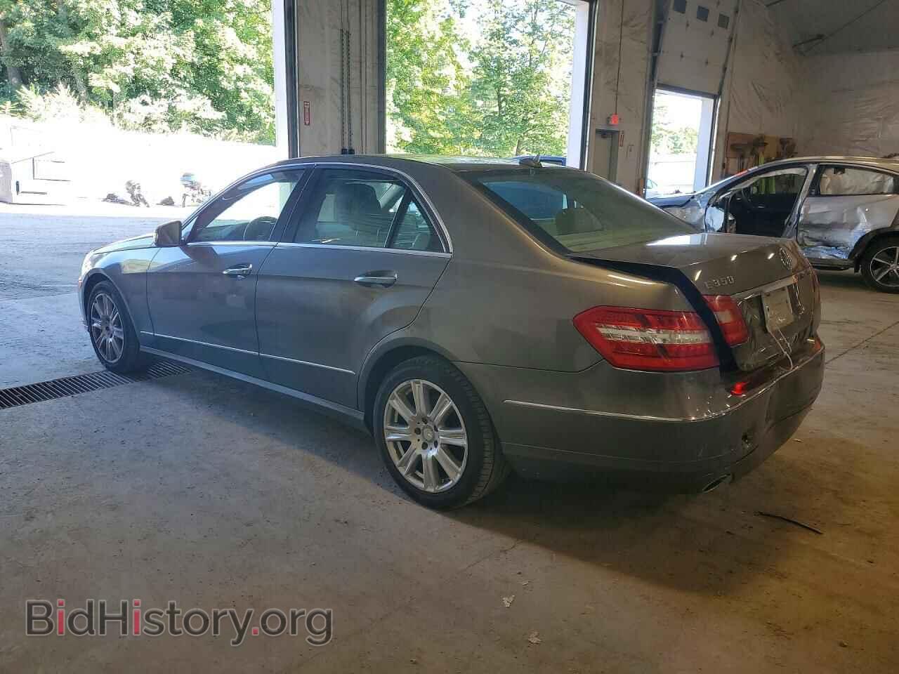 2013 MERCEDES-BENZ E-CLASS - VIN: WDDHF8JB2DA712127 - Photo 2