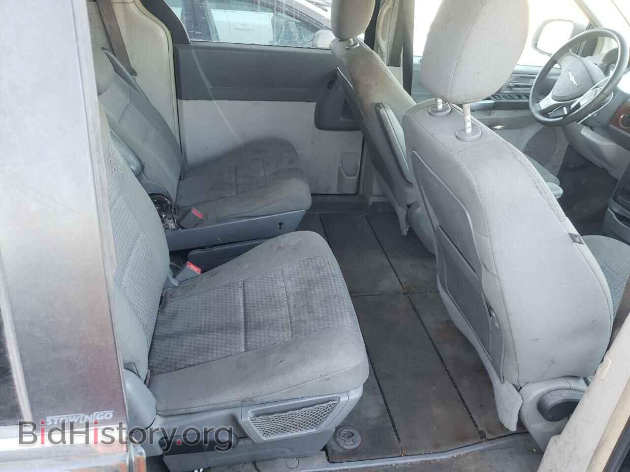 2008 CHRYSLER MINIVAN - VIN: 2A8HR54P58R711359 - Фото 6