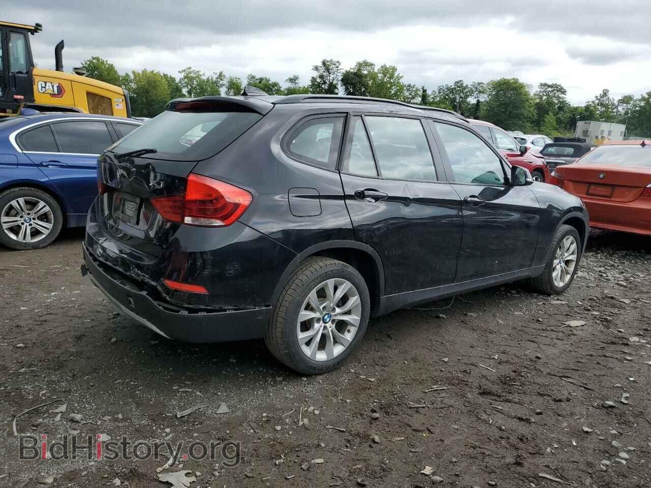 2014 BMW X1 - VIN: WBAVL1C57EVY23333 - Фото 3