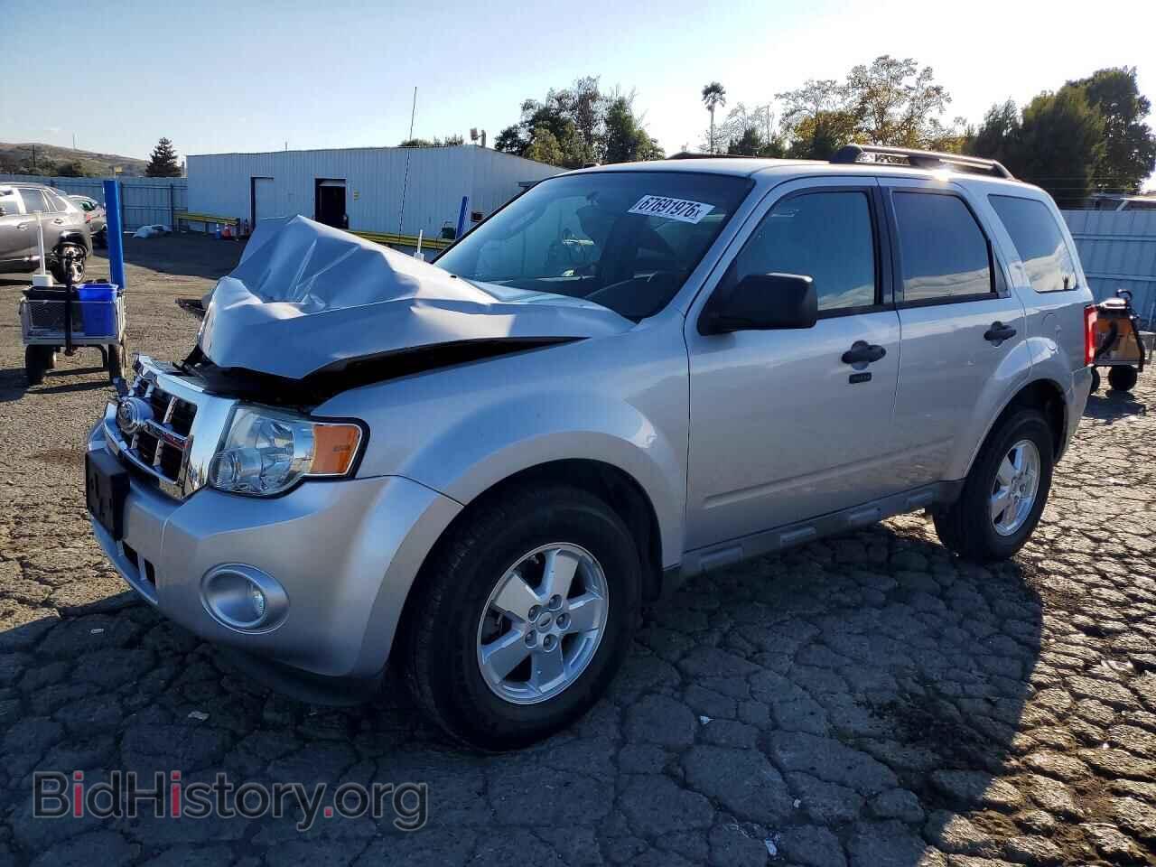 Фотография 1FMCU0DG9BKC10933 - FORD ESCAPE 2011