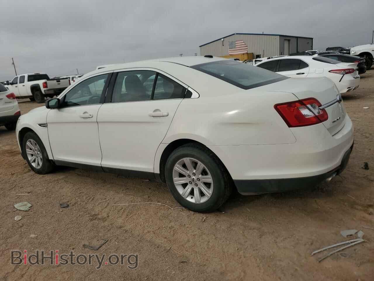 2010 FORD TAURUS - VIN: 1FAHP2DW6AG150220 - Фото 2