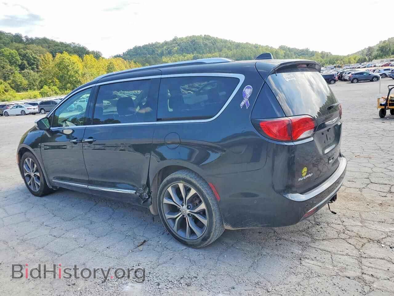 2018 CHRYSLER PACIFICA - VIN: 2C4RC1GG3JR155236 - Photo 2