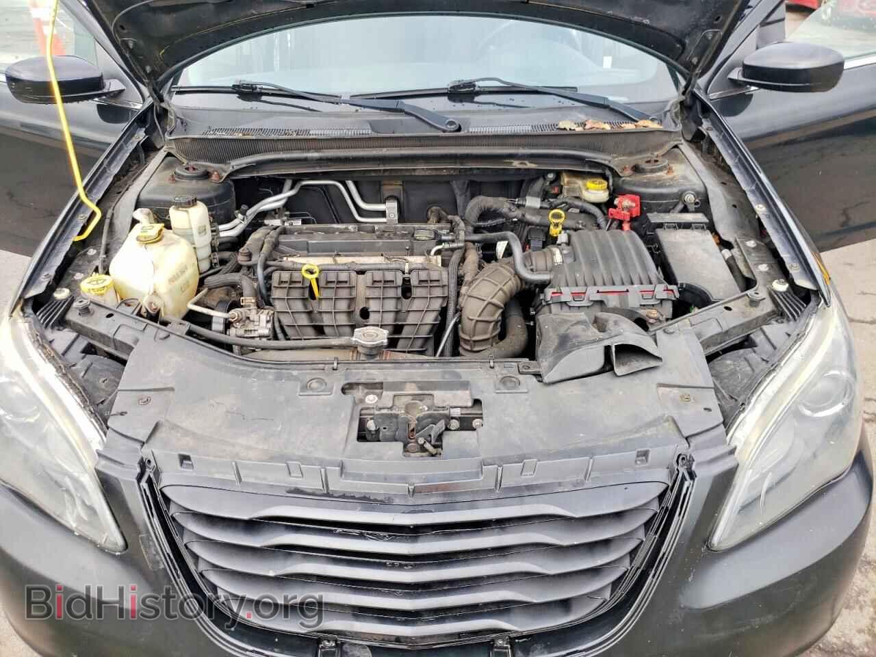 2012 CHRYSLER 200 - VIN: 1C3CCBAB8CN282724 - Фото 11