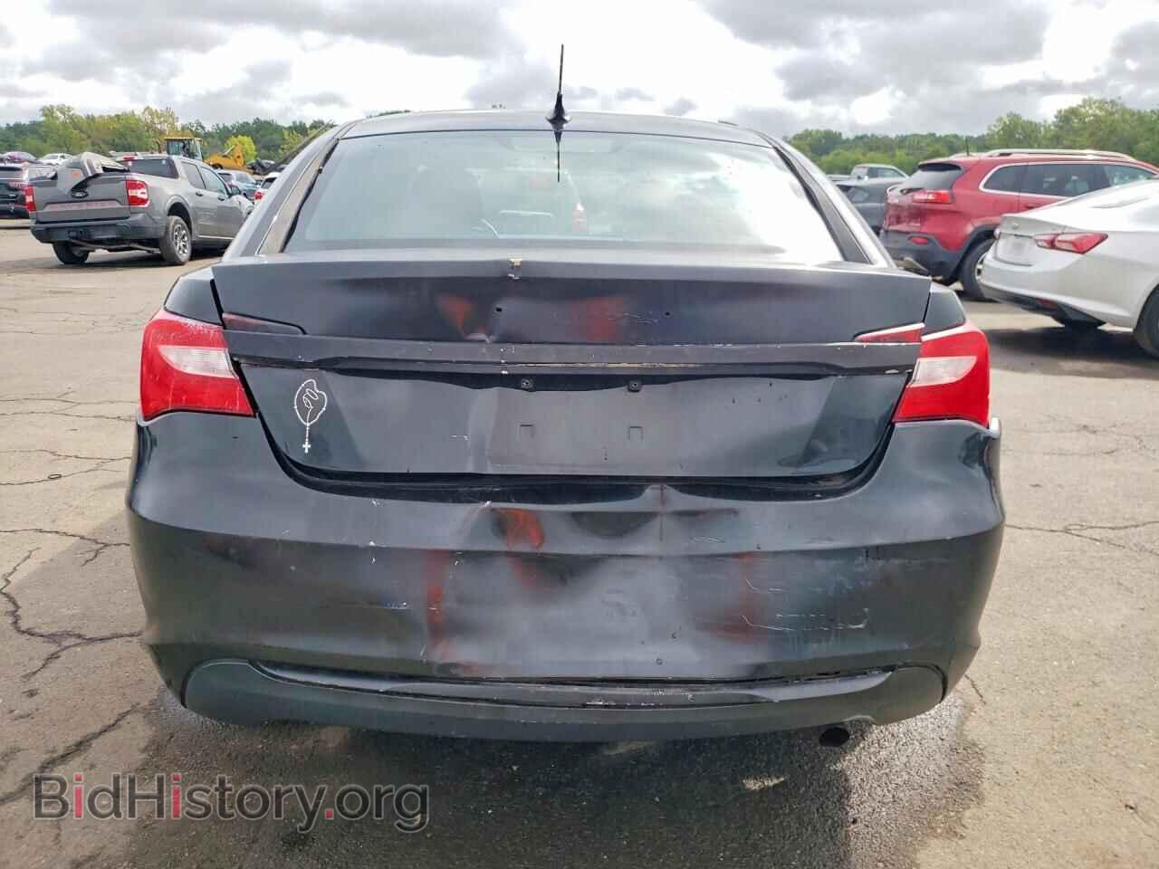 2012 CHRYSLER 200 - VIN: 1C3CCBAB8CN282724 - Фото 6