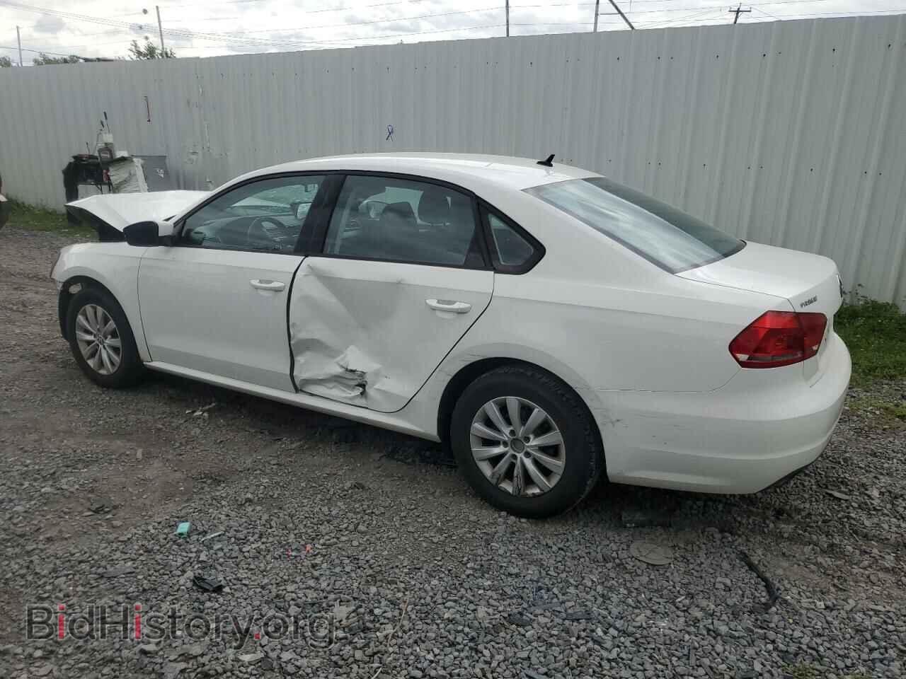 2013 VOLKSWAGEN PASSAT - VIN: 1VWAP7A33DC031990 - Фото 2