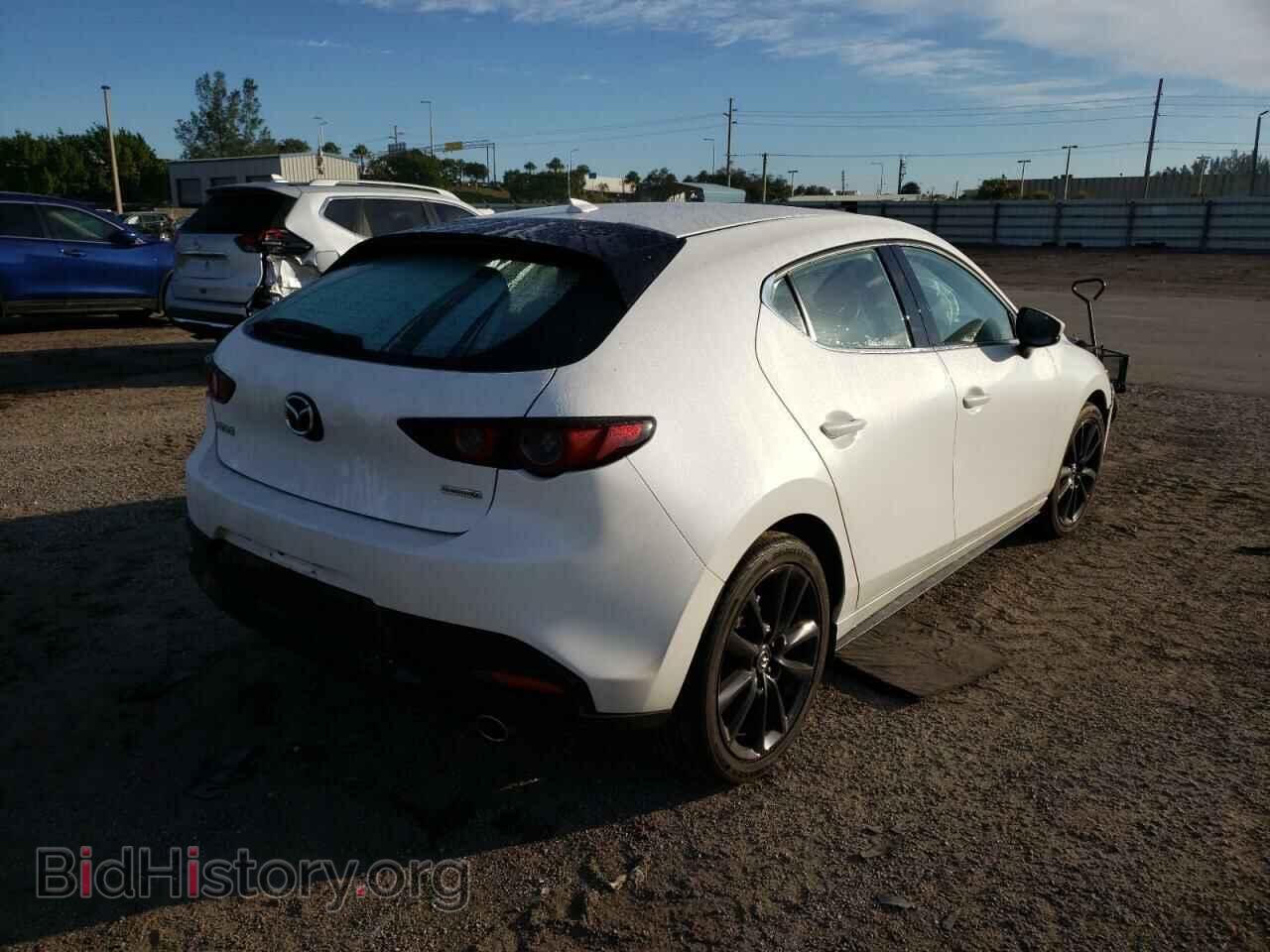 2020 MAZDA 3 - VIN: JM1BPANM2L1171014 - Фото 4