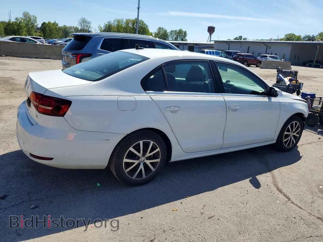 2017 VOLKSWAGEN JETTA - VIN: 3VWDB7AJ3HM320706 - Фото 3