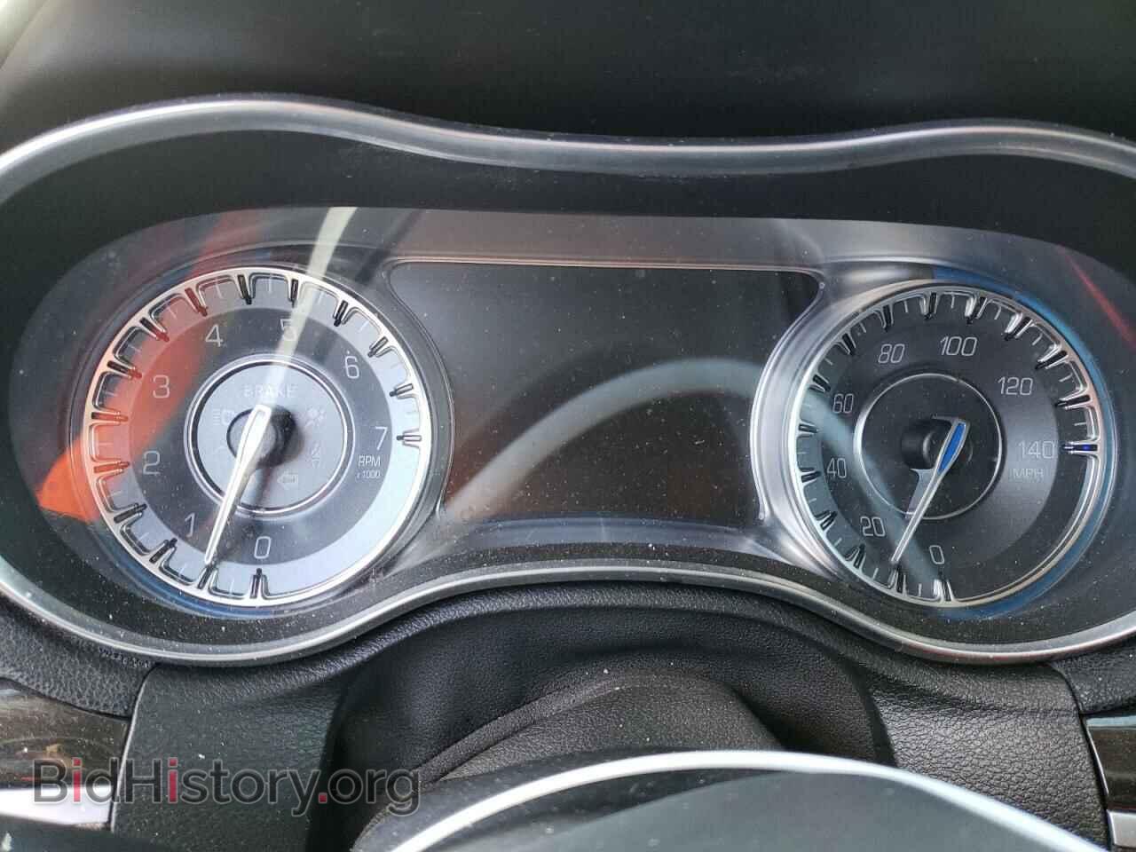 2015 CHRYSLER 300 - VIN: 2C3CCAAG8FH735937 - Фото 9