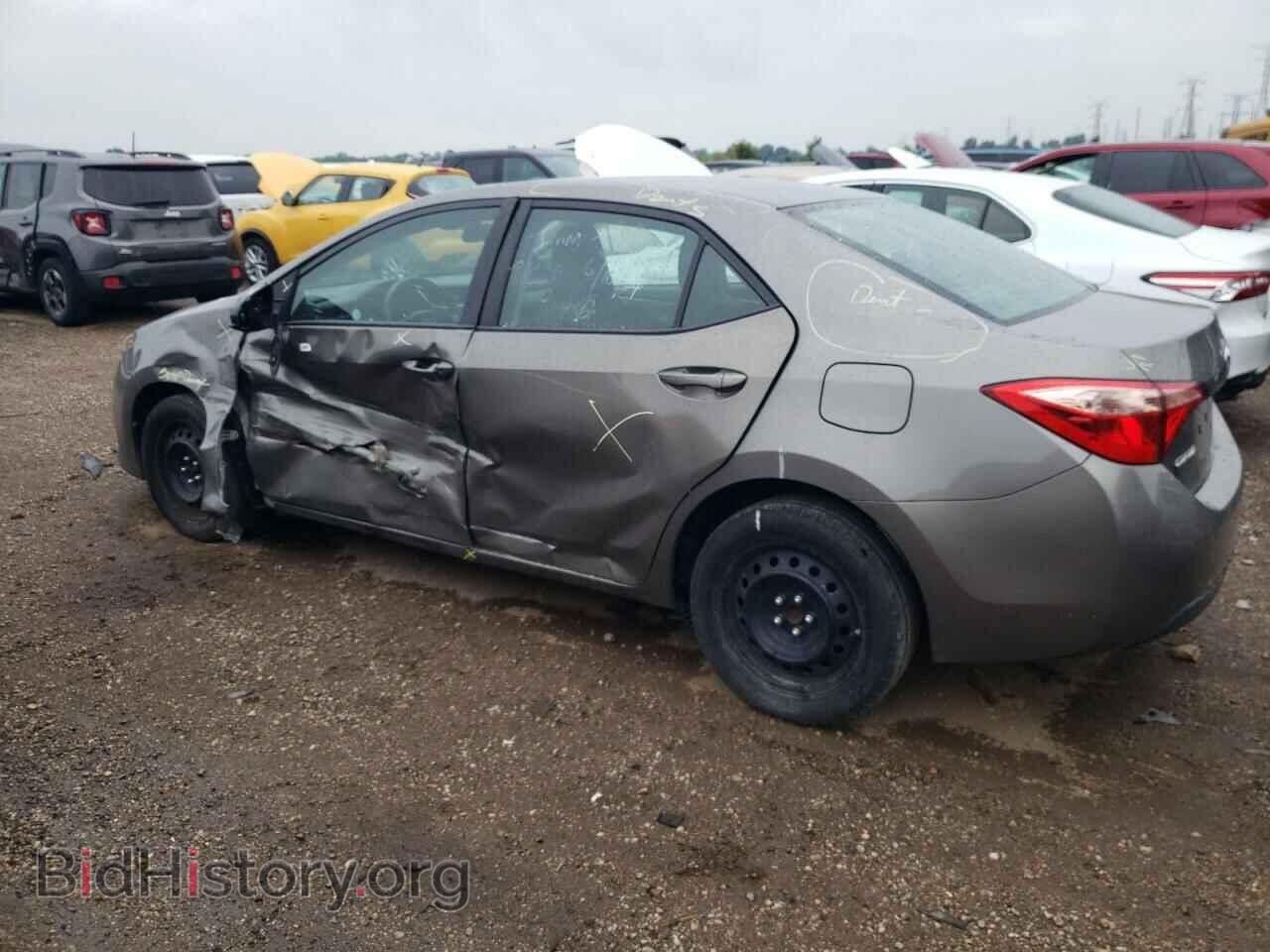 2017 TOYOTA COROLLA - VIN: 5YFBURHE8HP581833 - Фото 2