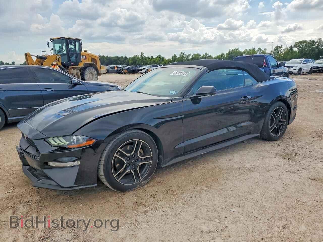 Photo 1FATP8UH3L5112294 - FORD MUSTANG 2020