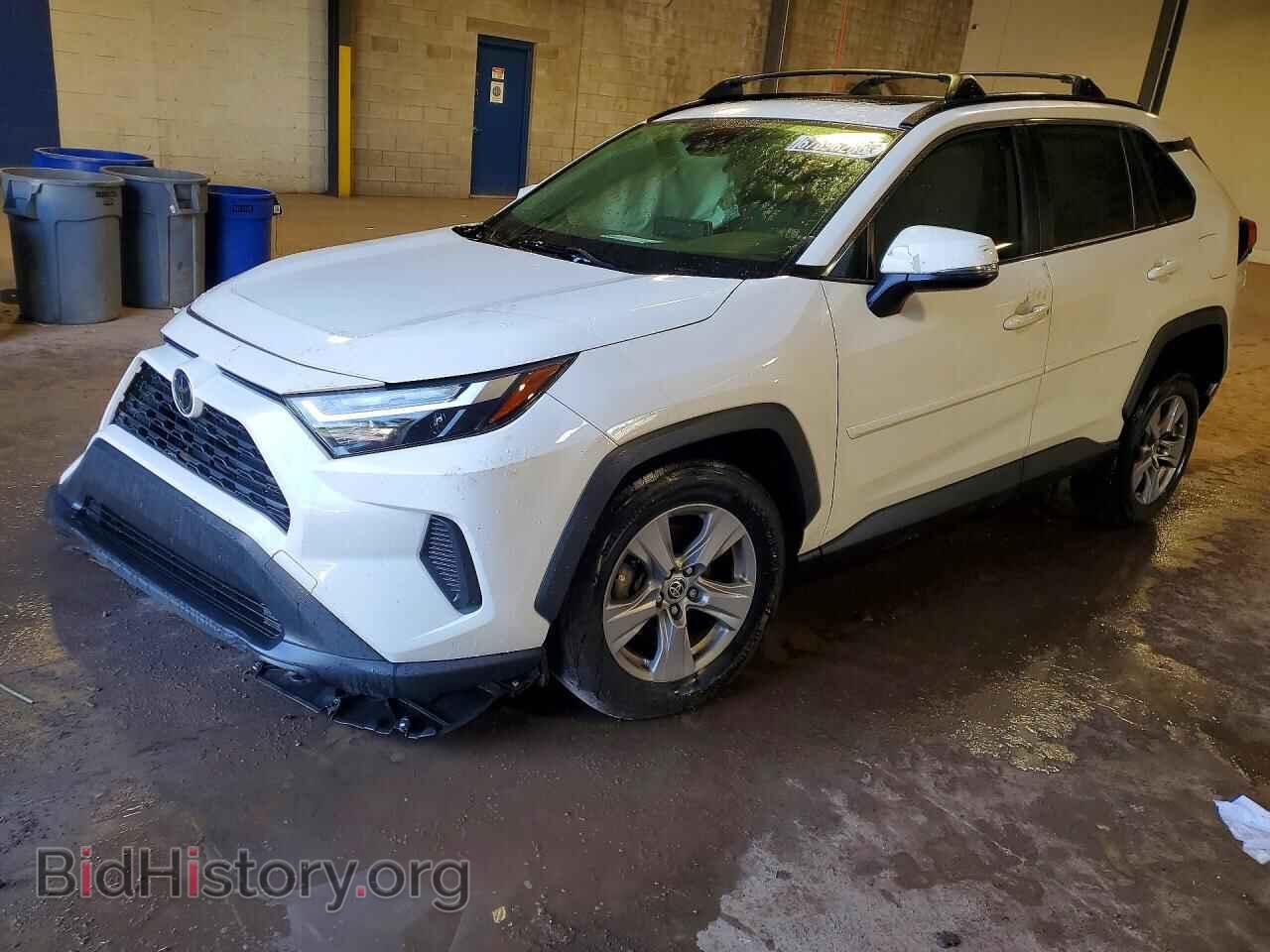 Фотография JTMP1RFV3PD094882 - TOYOTA RAV4 2023