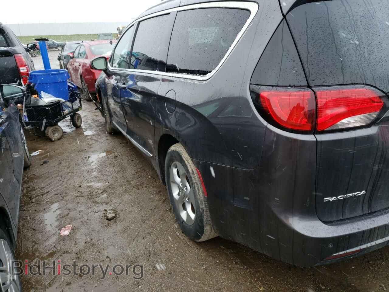 2017 CHRYSLER PACIFICA - VIN: 2C4RC1EG6HR560519 - Фото 3
