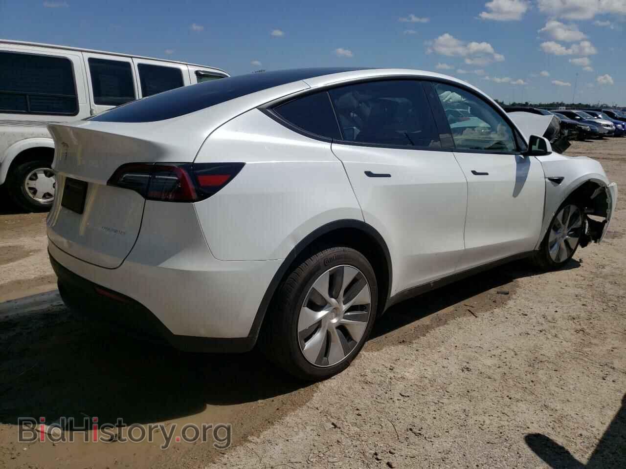 2023 TESLA MODEL Y - VIN: 7SAYGDEE9PA083370 - Фото 3