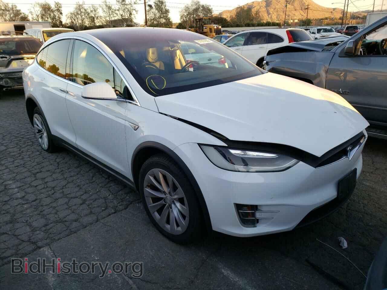2016 TESLA MODEL X - VIN: 5YJXCBE2XGF017637 - Фото 4