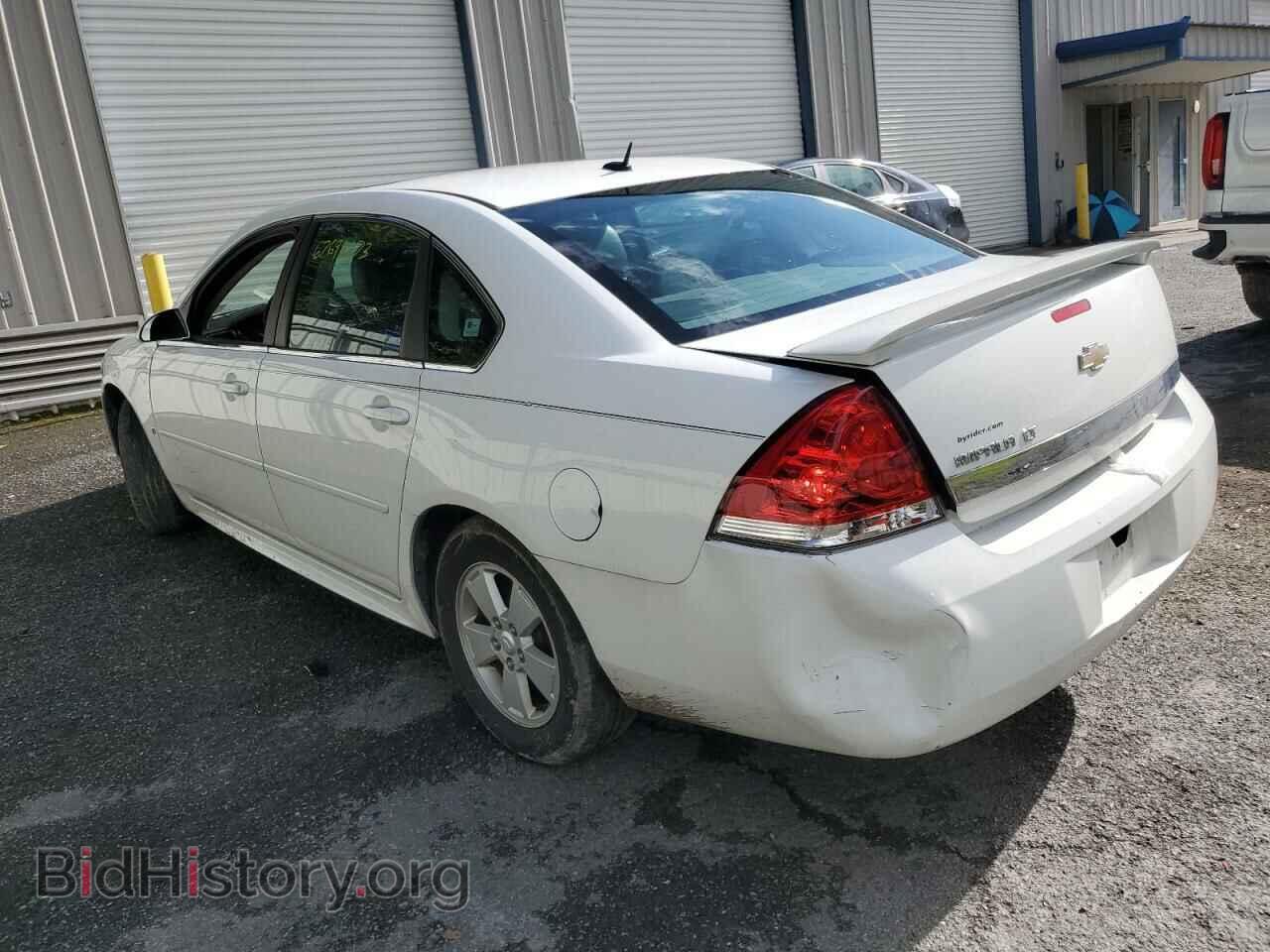 2010 CHEVROLET IMPALA - VIN: 2G1WB5EN1A1119082 - Фото 2