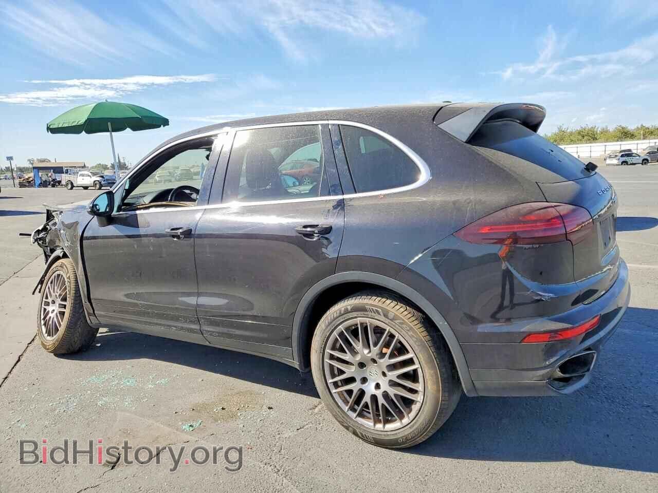 2016 PORSCHE CAYENNE - VIN: WP1AA2A26GLA01920 - Фото 2