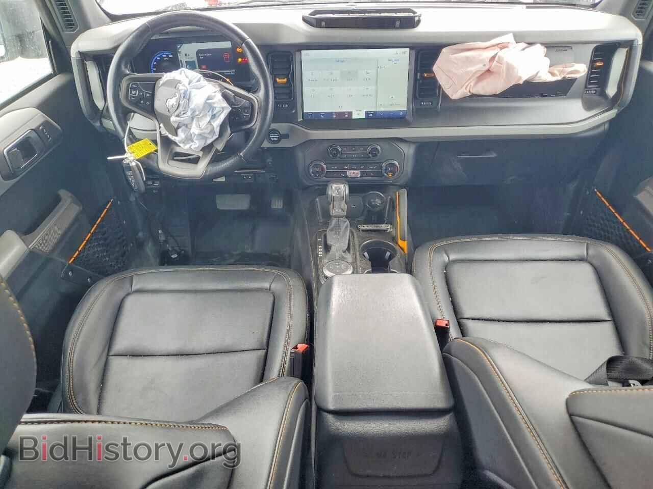 2023 Ford BRONCO (VIN 1FMEE5DP3PLB08161) — photo 8 of 15