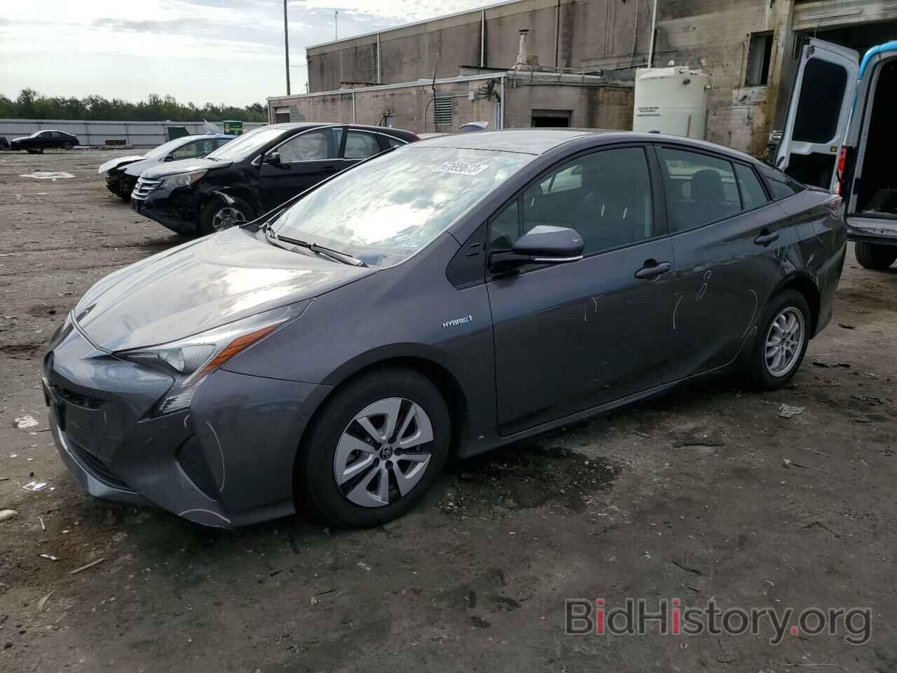 Фотография JTDKARFU5J3549861 - TOYOTA PRIUS 2018