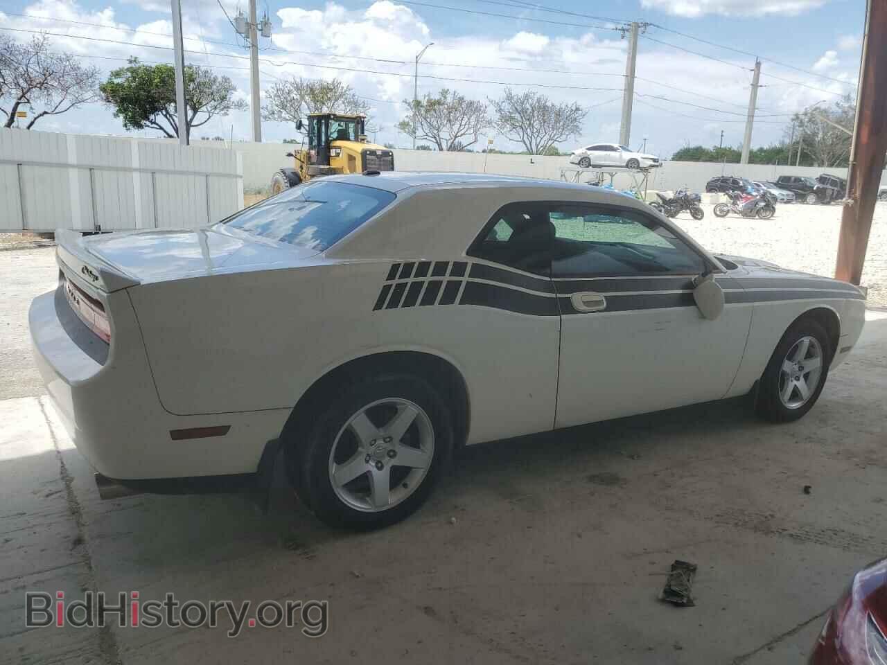 2010 DODGE CHALLENGER - VIN: 2B3CJ4DV0AH157713 - Фото 3