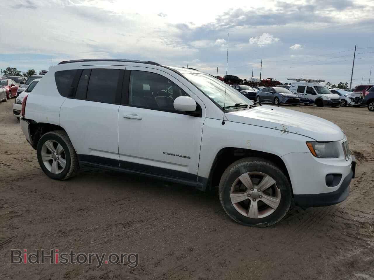 2016 JEEP COMPASS - VIN: 1C4NJDEB5GD637621 - Photo 4
