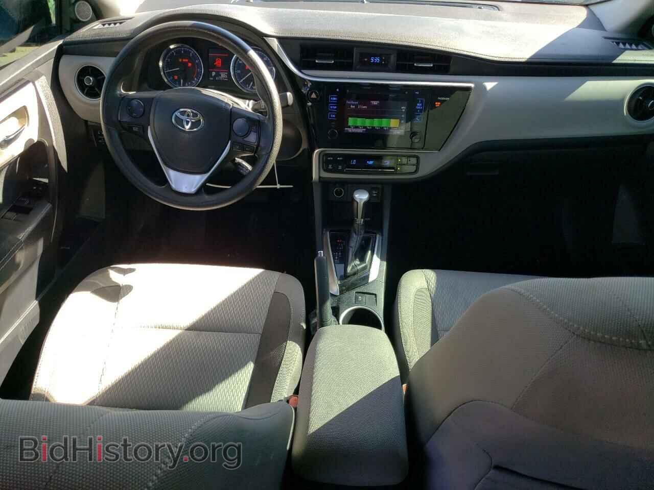 2017 TOYOTA COROLLA - VIN: 2T1BURHE6HC957767 - Фото 8