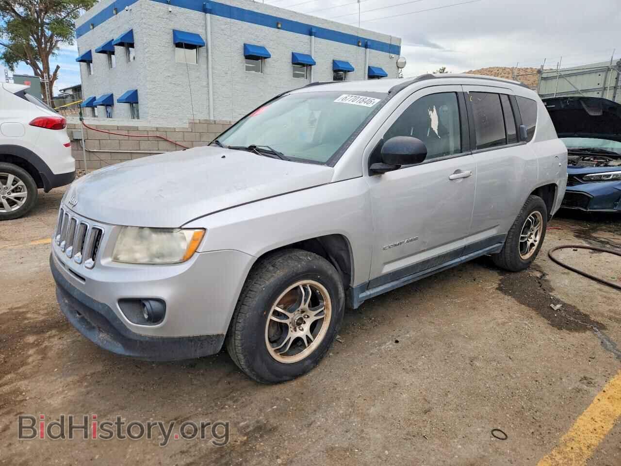 Photo 1C4NJDBBXCD573333 - JEEP COMPASS 2012