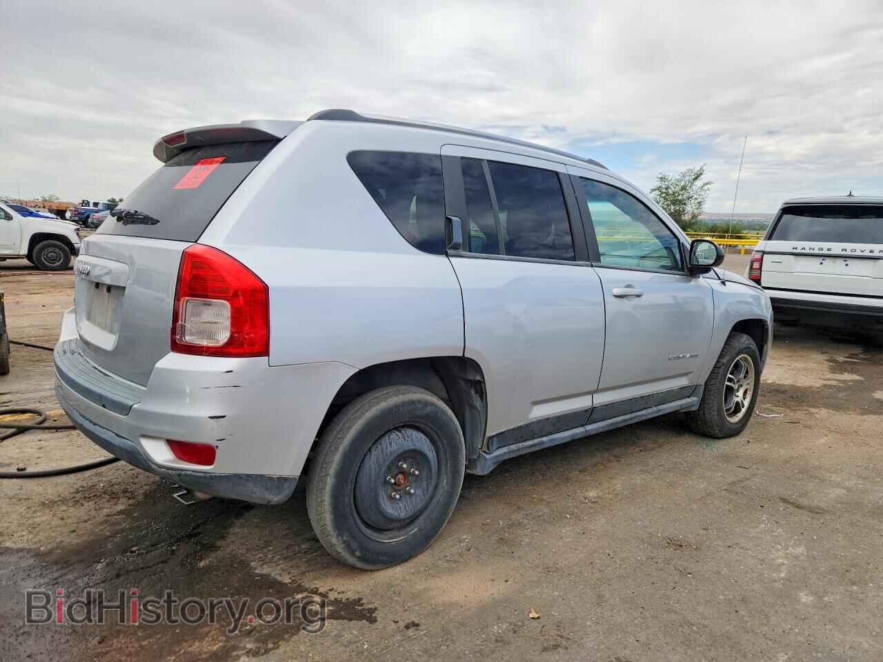 2012 JEEP COMPASS - VIN: 1C4NJDBBXCD573333 - Photo 3