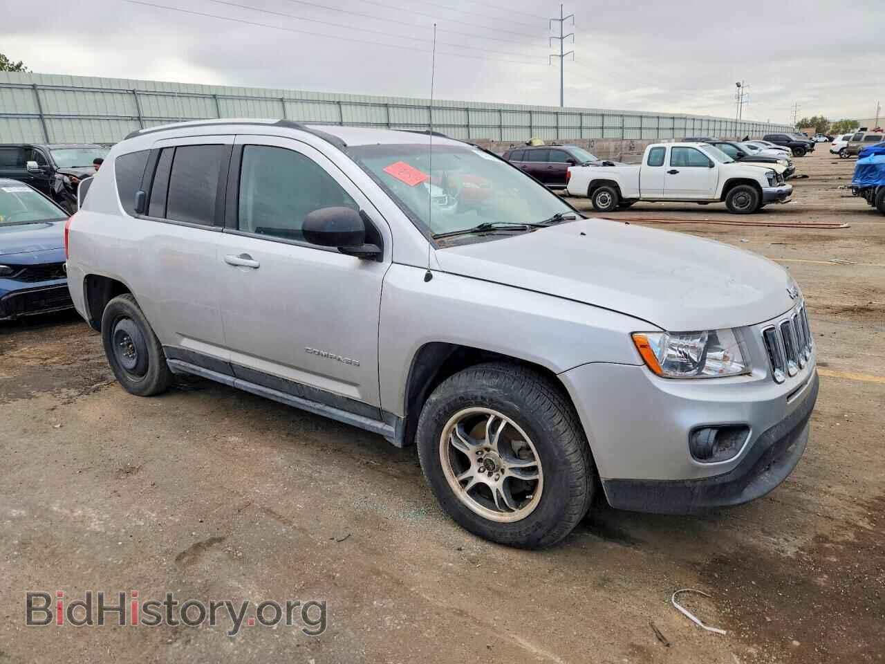2012 JEEP COMPASS - VIN: 1C4NJDBBXCD573333 - Photo 4