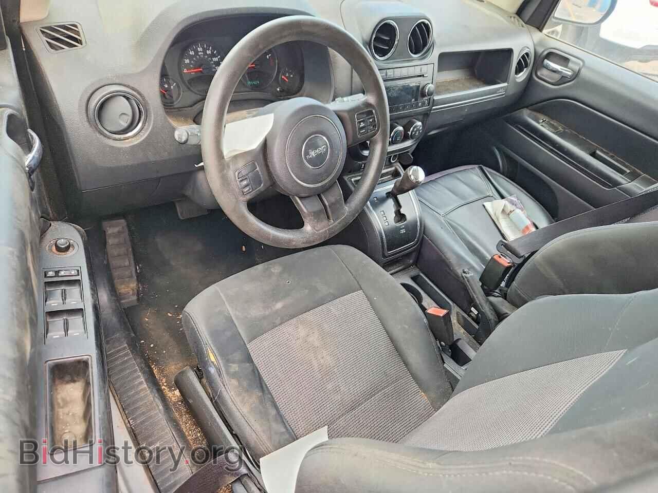 2012 JEEP COMPASS - VIN: 1C4NJDBBXCD573333 - Photo 8