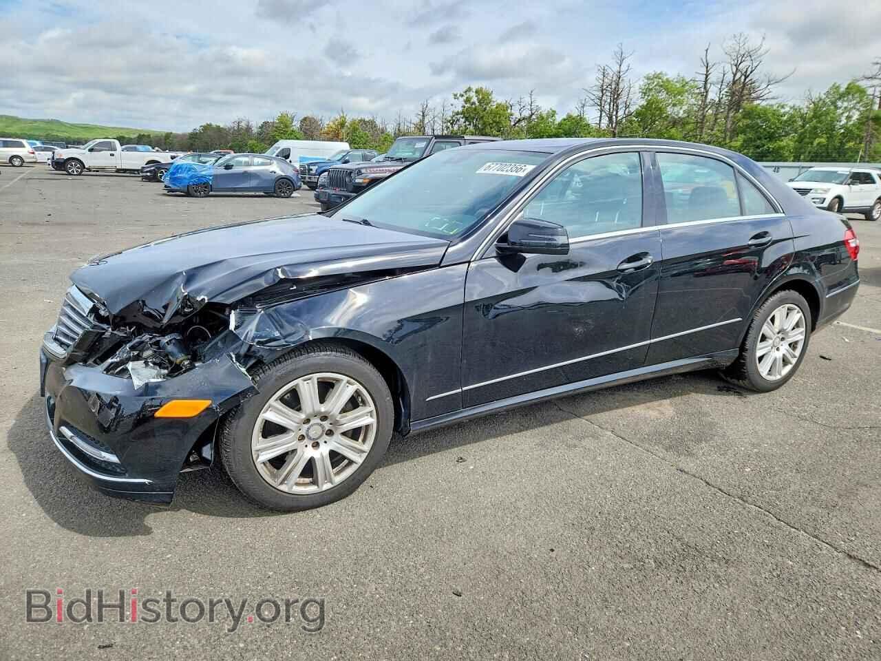 Photo WDDHF8JB3DA728434 - MERCEDES-BENZ E-CLASS 2013