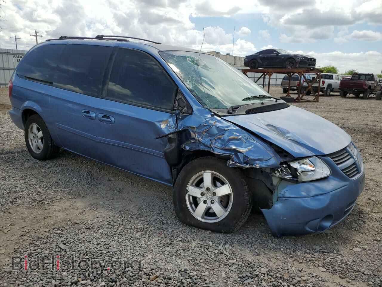 2007 DODGE All Models - VIN: 2D4GP44L87R262521 - Фото 4
