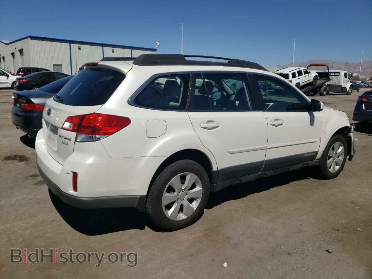 2012 SUBARU OUTBACK - VIN: 4S4BRBAC7C3287936 - Фото 3