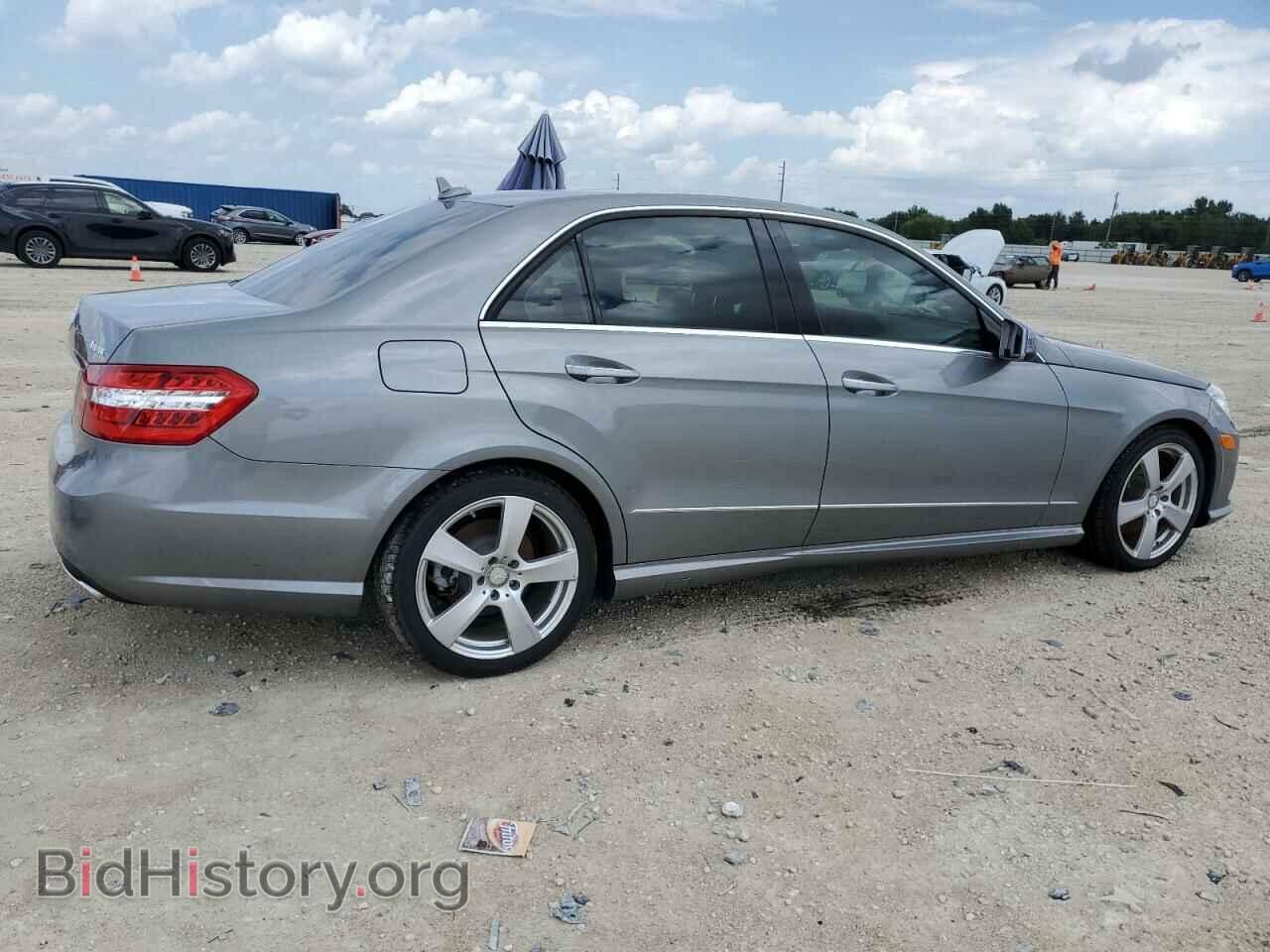 2011 MERCEDES-BENZ E-CLASS - VIN: WDDHF8HB4BA291336 - Фото 3