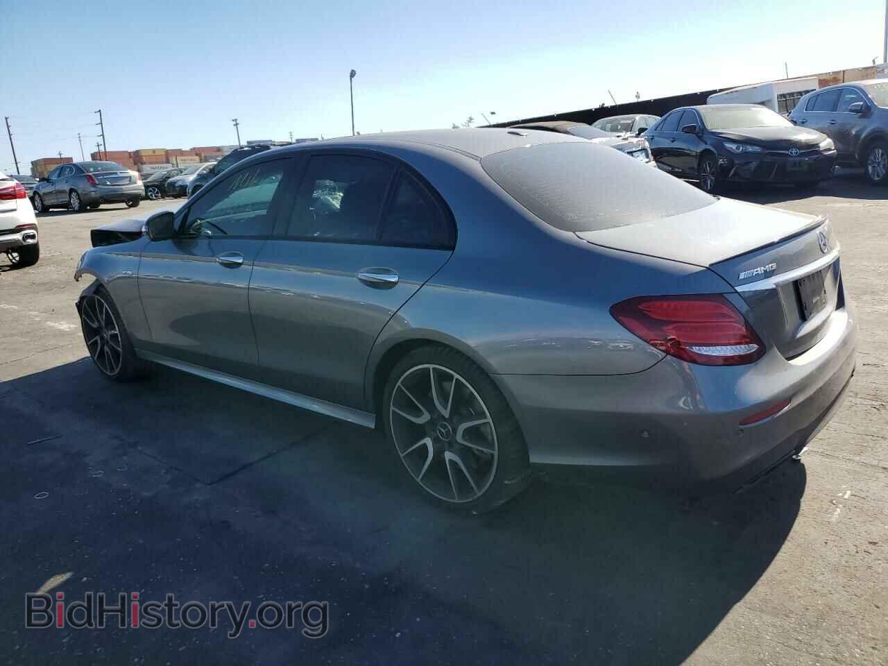 2017 MERCEDES-BENZ E-CLASS - VIN: WDDZF6EB5HA182079 - Фото 2
